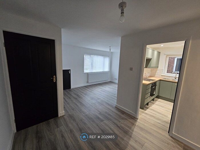 2 Bedroom Flat To Rent In Peter Street, St. Helens, WA10