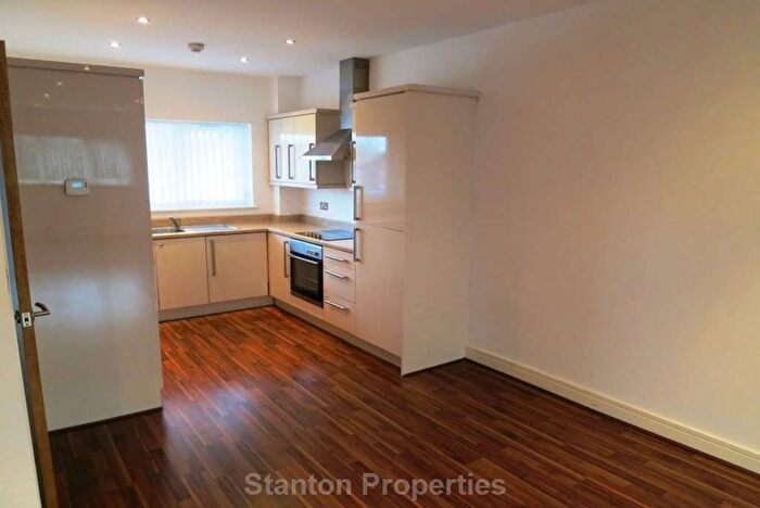 2 Bedroom Flat To Rent In Sutton Road, St Helens, WA9