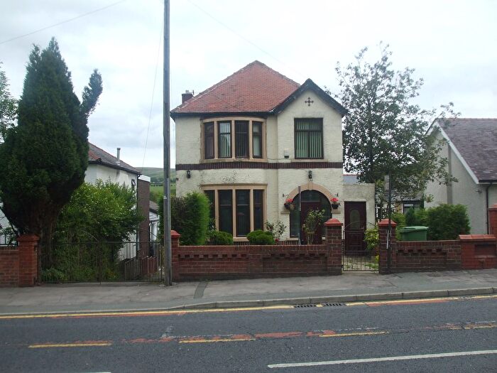 3 Bedroom Property To Rent In Manchester Road, Baxenden, Accrington, BB5