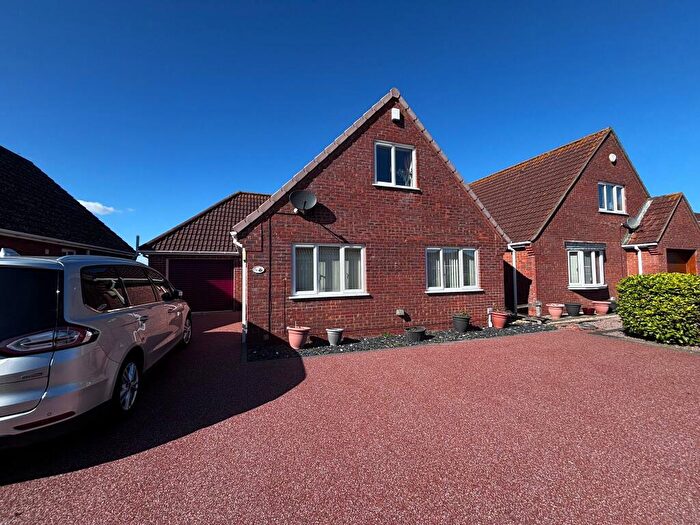 4 Bedroom Detached Bungalow For Sale In Elliott Way, Chapel St. Leonards, Skegness, PE24