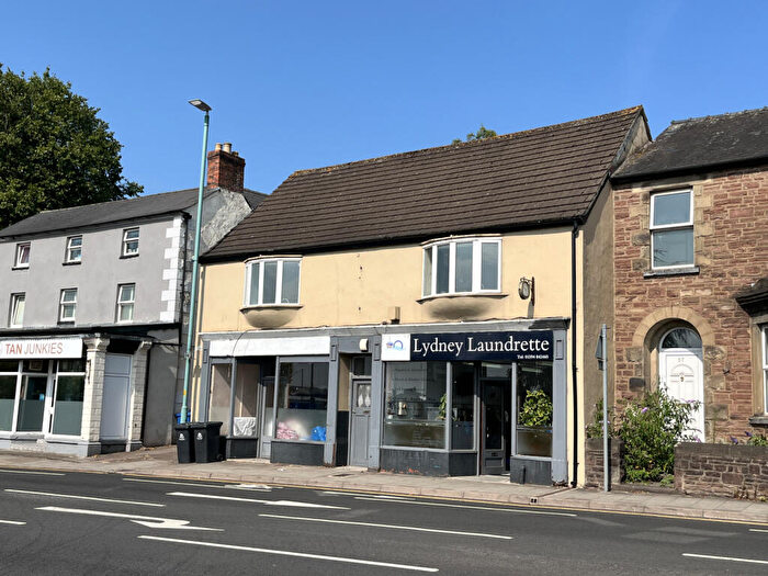 1 Bedroom Flat To Rent In High Street, Lydney, GL15