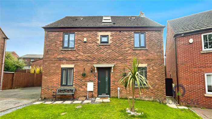 5 Bedroom Detached House For Sale In Emerald Drive, Oldham, Greater Manchester, OL1