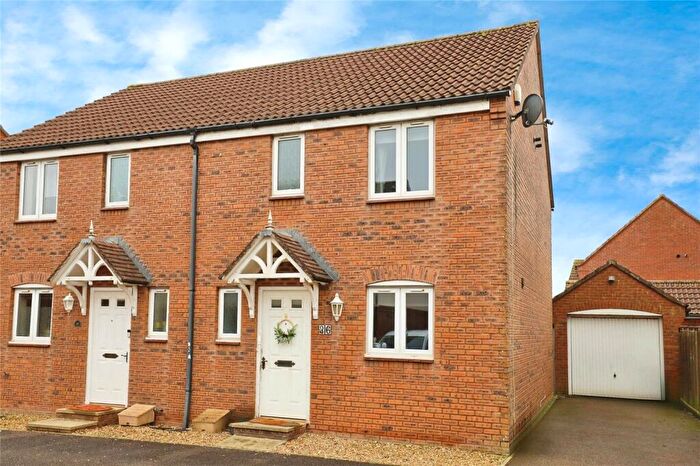 3 Bedroom Semi Detached House For Sale In King Alfred Crescent, Northam, Bideford, EX39