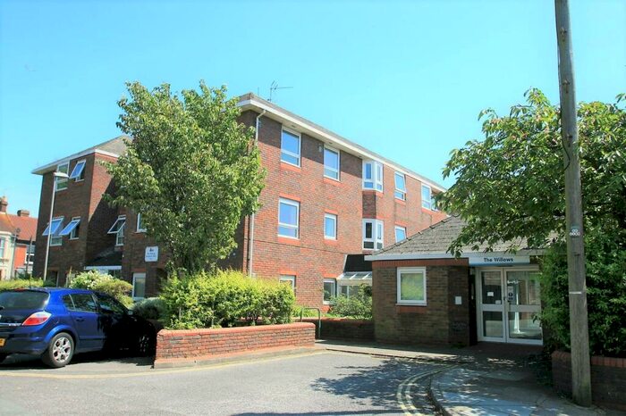 1 Bedroom Apartment To Rent In The Willows, PO2