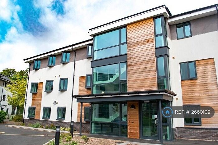 7 Bedroom Flat To Rent In Warwick New Road, Leamington Spa, CV32