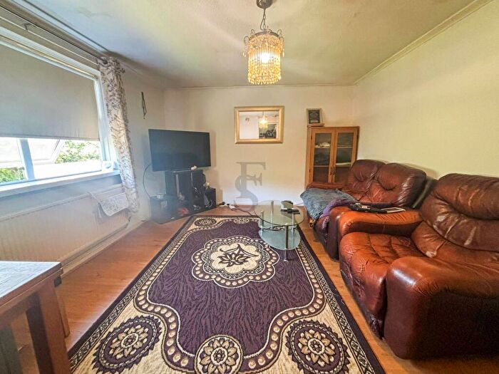 1 Bedroom Flat To Rent In Radstone Walk, LE5