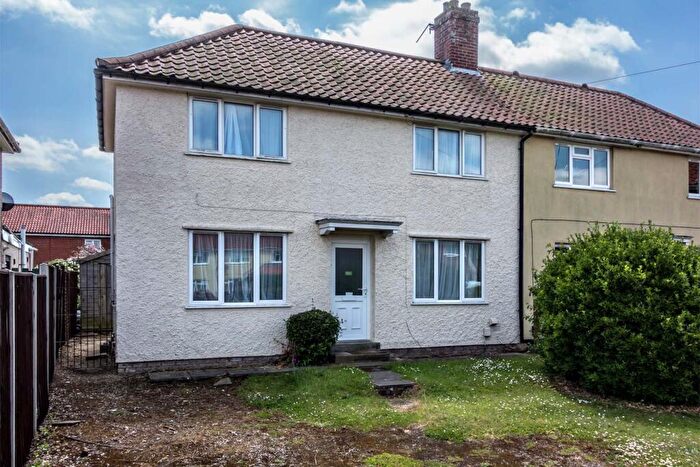 3 Bedroom Semi-Detached House To Rent In Harbord Road, Norwich, NR4