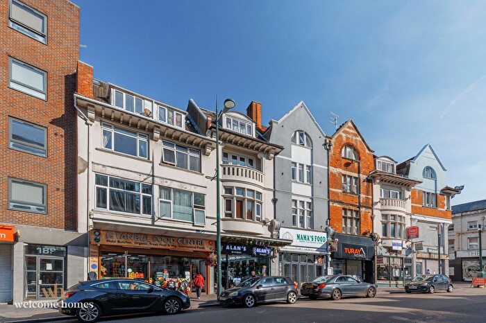 1 Bedroom Flat For Sale In Lorne Park Road, Lorne Park Mansions, BH1