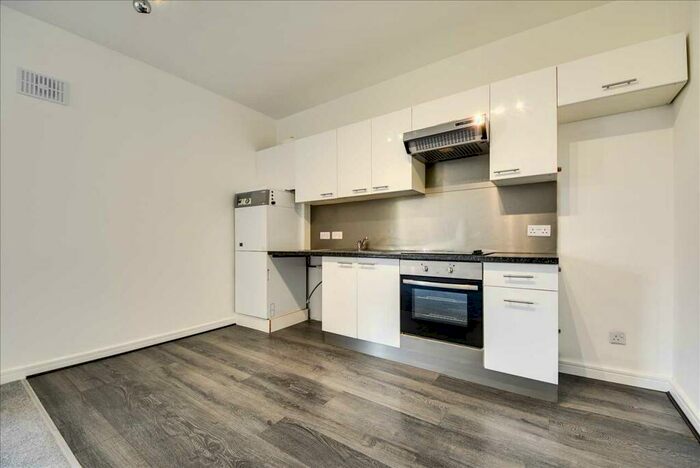 2 Bedroom Apartment To Rent In Avon House, Tithe Barn Road, Wellingborough, NN8