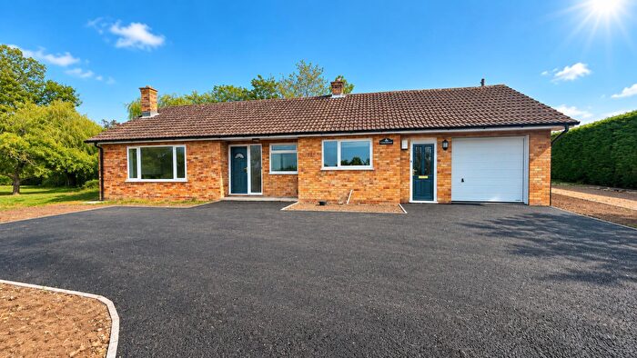 3 Bedroom Bungalow For Sale In Walcot Green, Diss, IP22