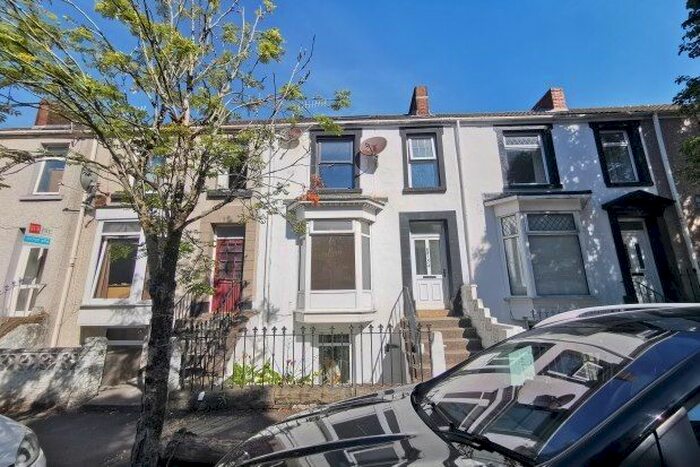 3 Bedroom Terraced House To Rent In St. Helens Avenue, Swansea, SA1