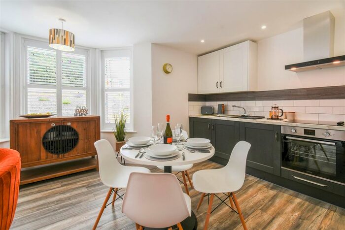 1 Bedroom Flat To Rent In Acomb Road, York, YO24