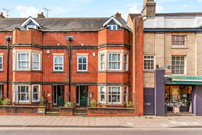Detached House For Sale In High Street, Saffron Walden, Essex, CB10