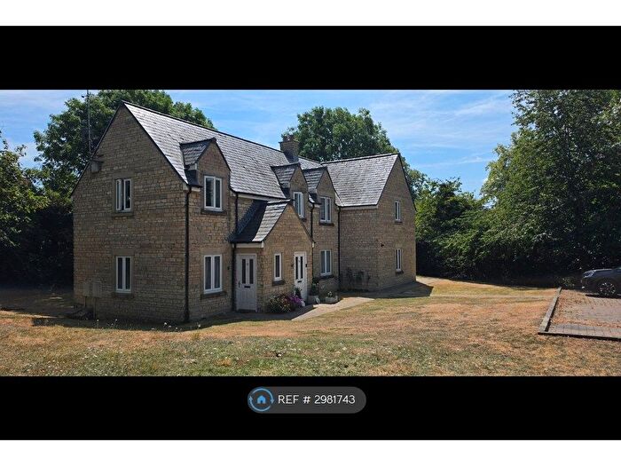 1 Bedroom Flat To Rent In Woodcutters Mews, Swindon, SN25