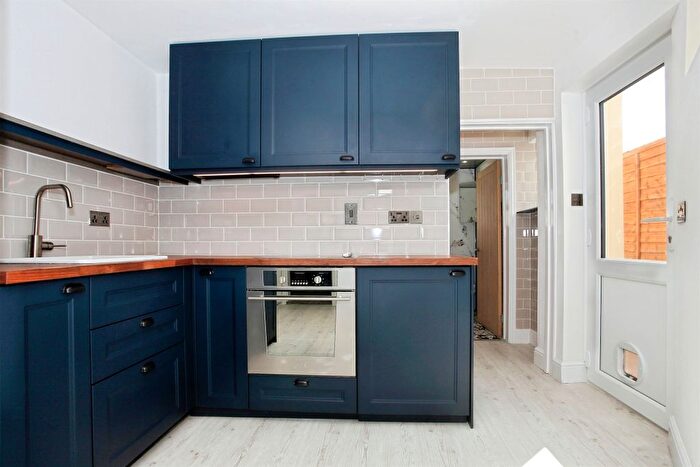 2 Bedroom Terraced House For Sale In Reform Street, Crowland, Peterborough, PE6