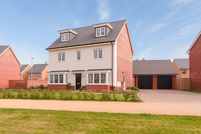5 Bedroom Detached House For Sale In Mason Drive, Maldon, CM9