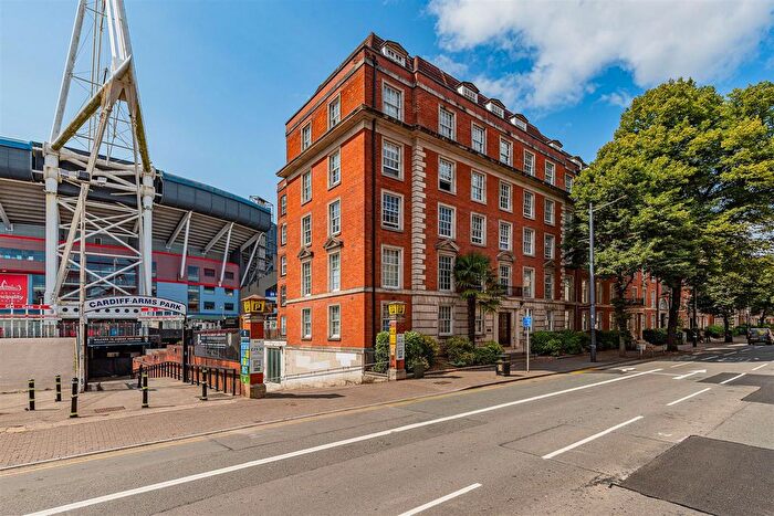 3 Bedroom Flat For Sale In Westgate Street, City Centre, Cardiff, CF10
