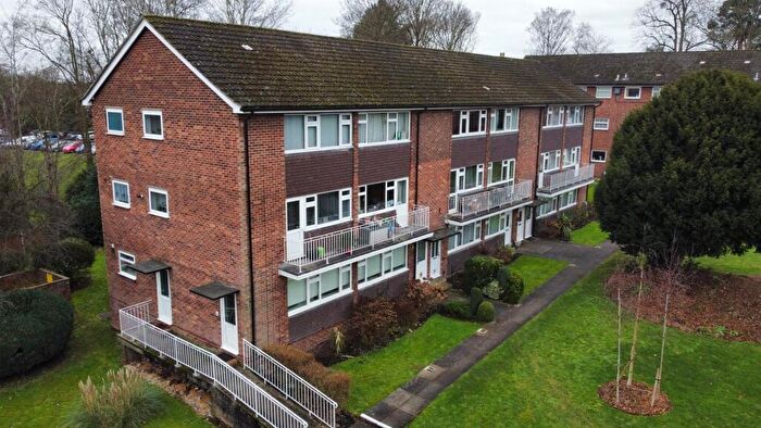 2 Bedroom Apartment To Rent In Calder Court, Maidenhead, Berkshire, SL6