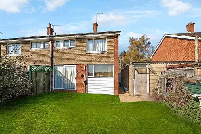 3 Bedroom Semi-Detached House For Sale In Lyne, Chertsey, Surrey, KT16