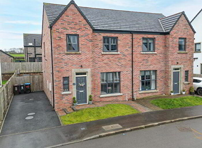 3 Bedroom Semi-Detached House For Sale In Hansons Hall Park, Ballyclare, BT39