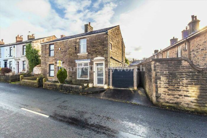 2 Bedroom House For Sale In Babylon Lane, Heath Charnock, Chorley, PR6