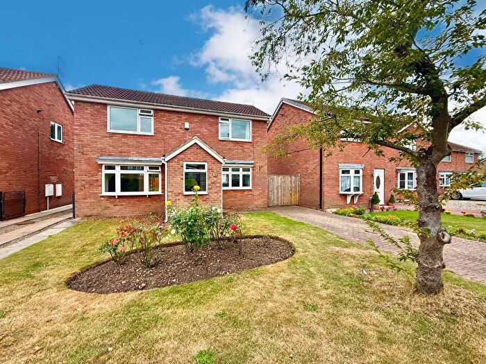 3 Bedroom Detached House To Rent In Oxenhope Road, Kingston Upon Hull, HU6