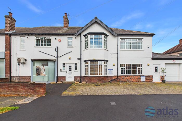 2 Bedroom Flat To Rent In Millersdale Road, Allerton, L18