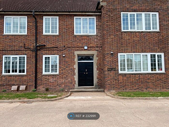 2 Bedroom Flat To Rent In Spinney Lodge, Tutbury, Burton-On-Trent, DE13