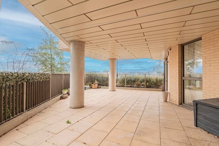 3 Bedroom Flat For Sale In Fiador Apartments, Telegraph Avenue, Enderby Wharf, Greenwich, SE10