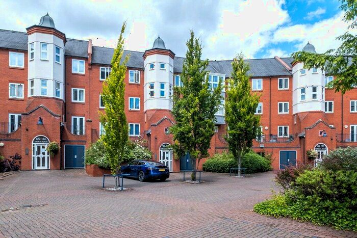 2 Bedroom Apartment To Rent In Symphony Court, Sheepcote Street, Birmingham, B16
