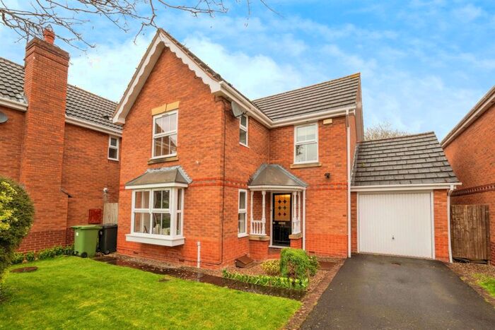 3 Bedroom Detached House For Sale In Wingfield Avenue, Berkeley Pendesham, Worcester, WR4