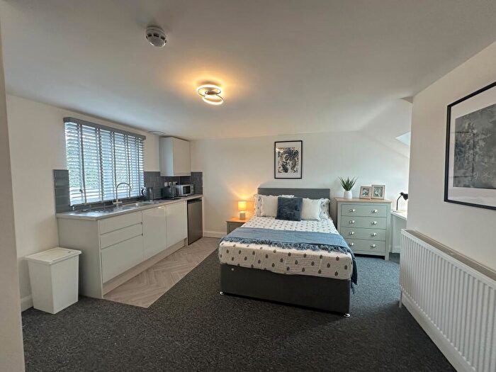 1 Bedroom Flat To Rent In Waterloo Road, Smethwick, B66