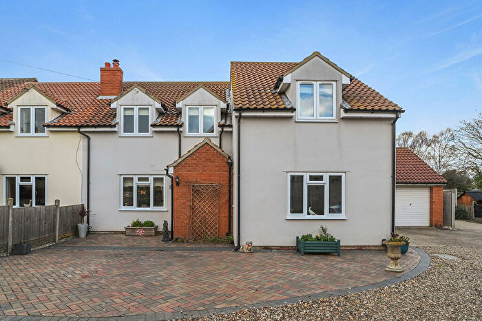 4 Bedroom End Of Terrace House For Sale In Church Street, Gestingthorpe, Essex, CO9