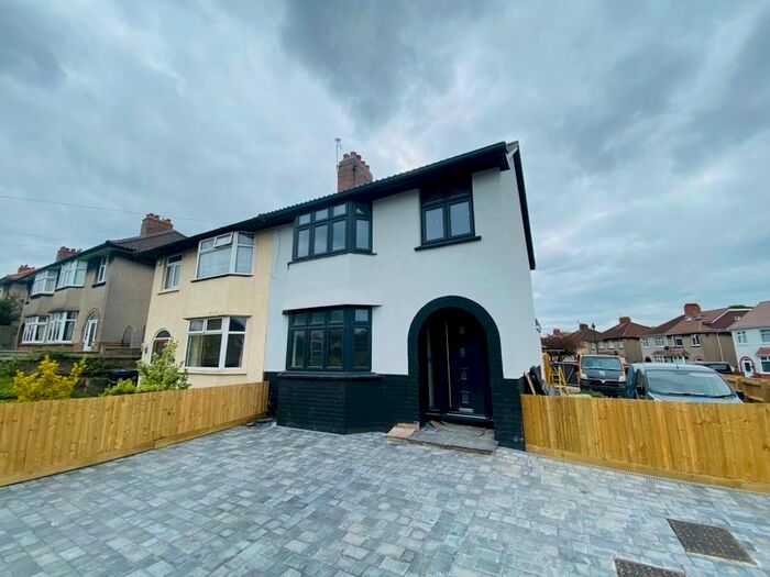 5 Bedroom Semi-Detached House To Rent In Monks Park Avenue, Westbury-On-Trym, Bristol, BS7