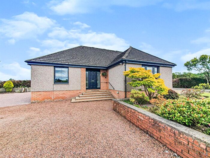 2 Bedroom Detached Bungalow To Rent In Gateside, Cupar, KY14