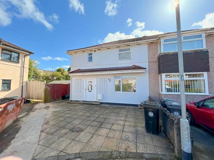 3 Bedroom Semi-Detached House To Rent In St. Martins Walk, Bristol, BS4