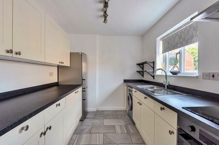 2 Bedroom End Of Terrace House To Rent In Gainsborough Green, Abingdon, OX14