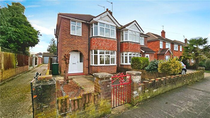 3 Bedroom Semi-Detached House To Rent In Commercial Road, Staines-Upon-Thames, Surrey, TW18