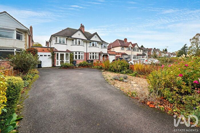 3 Bedroom Semi Detached House For Sale In Chester Road North, Sutton Coldfield, B73