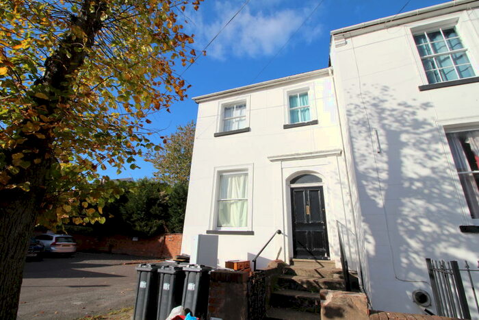 6 Bedroom Terraced House To Rent In Leicester Street, Leamington Spa, CV32