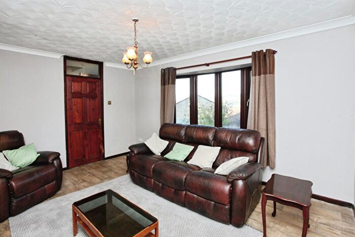 3 Bedroom Detached House For Sale In Heol Cwm Ifor, Caerphilly, CF83