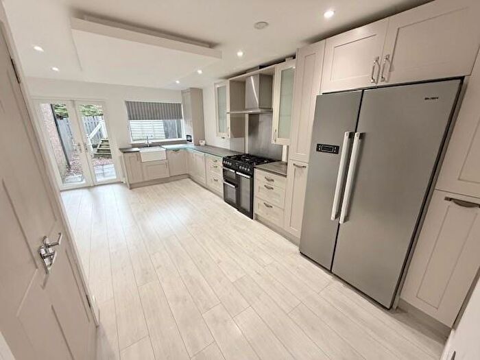 3 Bedroom Terraced House For Sale In Julian Road, Glenrothes, KY7