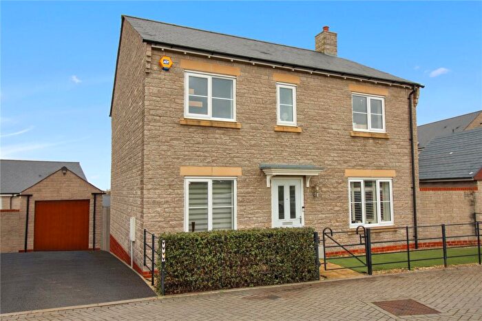 4 Bedroom Detached House For Sale In Webbs Place, Swindon, Wiltshire, SN5