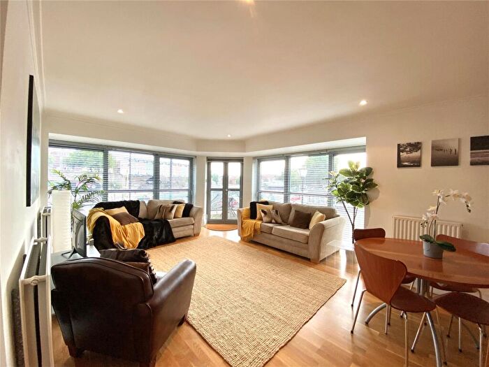3 Bedroom Apartment To Rent In The Custom House, Redcliff Backs, Bristol, BS1