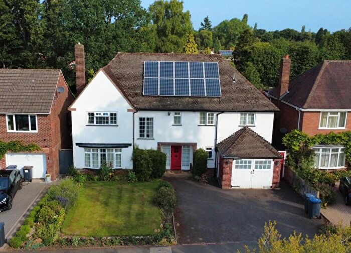 5 Bedroom Detached House For Sale In Bennett Road, Four Oaks, Sutton Coldfield, B74