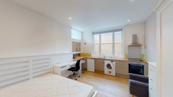 1 Bedroom Terraced House To Rent In Flat, St Peters Gate, Nottingham, NG1