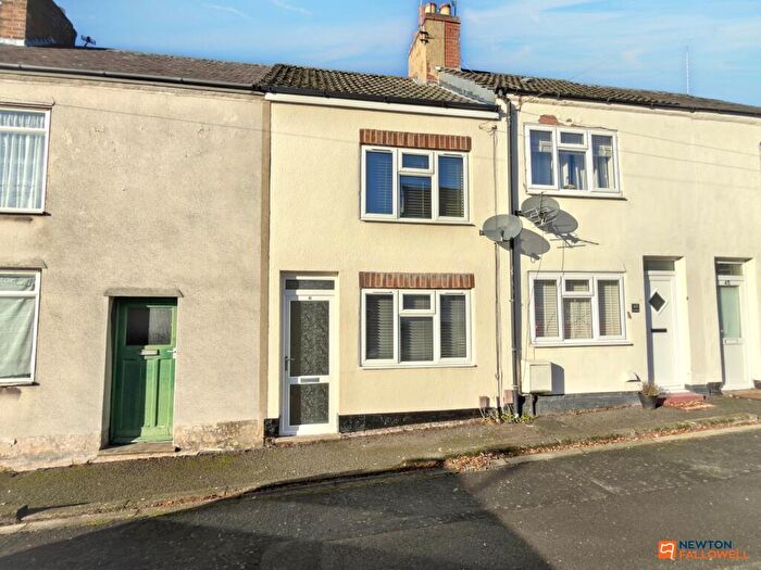 2 Bedroom Terraced House For Sale In Cademan Street, Whitwick, LE67