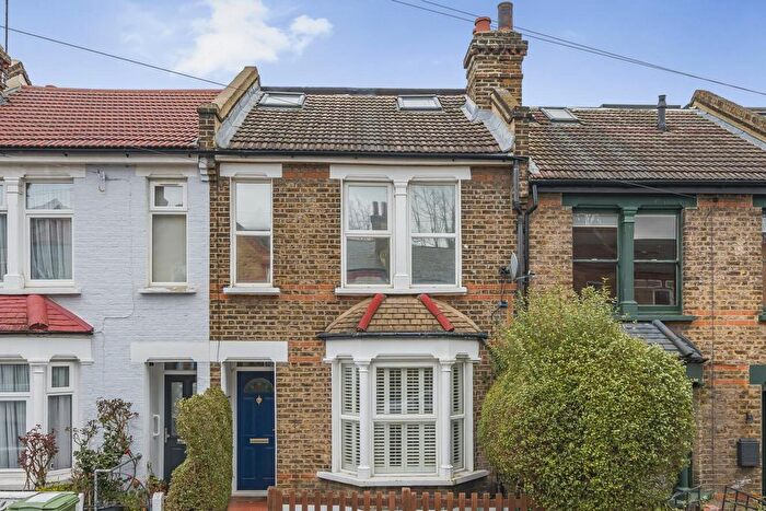 3 Bedroom Terraced House For Sale In Pascoe Road, Hither Green, London, SE13