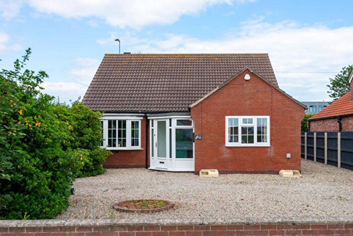 3 Bedroom Detached Bungalow To Rent In Hull Road, Withernsea, HU19