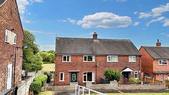 3 Bedroom Semi-Detached House For Sale In Cotswold Avenue, Newcastle, ST5